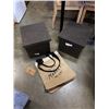 Image 2 : NEW TOTE BAG AND 2 FELT BOXES