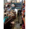 Image 1 : 7FT TALL 5 ARM LAMP