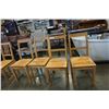 Image 2 : 6 PINE CHAIRS