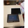 Image 1 : AURA CARVER LUXE DIGITAL PICTURE FRAME - RETAIL $229