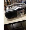 Image 2 : SONY CD/CASSETTE STEREO CFD-F10 WORKING NO CORD WITH 2 TRIPODS