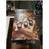 Image 2 : CUISINART BLENDER WORKING WITH SERVING SET AND BOX OF CANVAS PRINTS