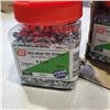 Image 2 : CASE OF 8X5/8 PAN HEAD TEK SCREWS