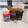 Image 1 : CASE OF 8X1 SHEET METAL SCREWS