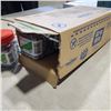Image 3 : CASE OF 8X1/2 PAN HEAD TEK SCREWS