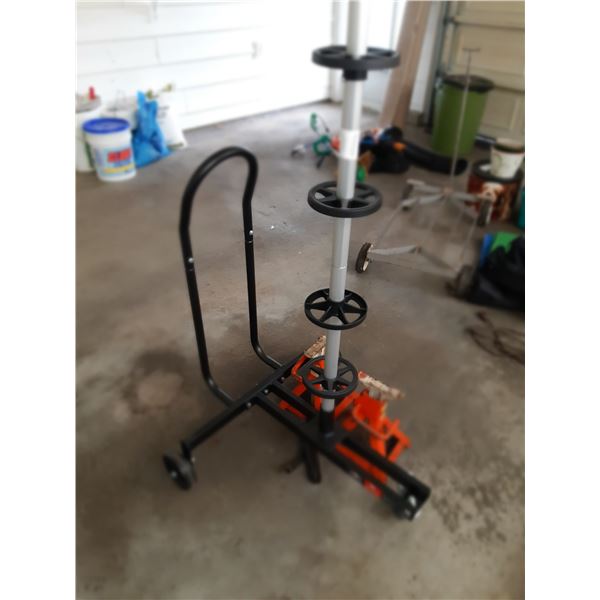 Motomaster Tire Stand with Wheels Cat A