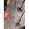 Image 12 : Garden & Work Tools Cat C