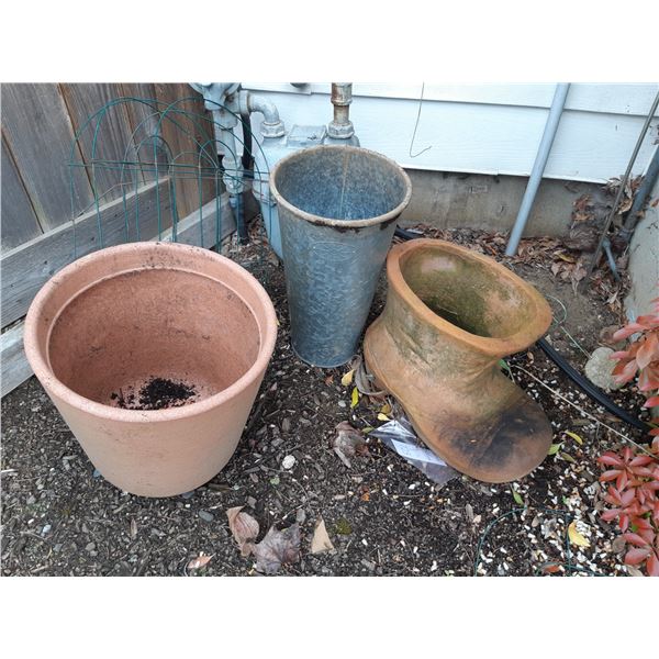 Ceramic Boot Pot Cat C