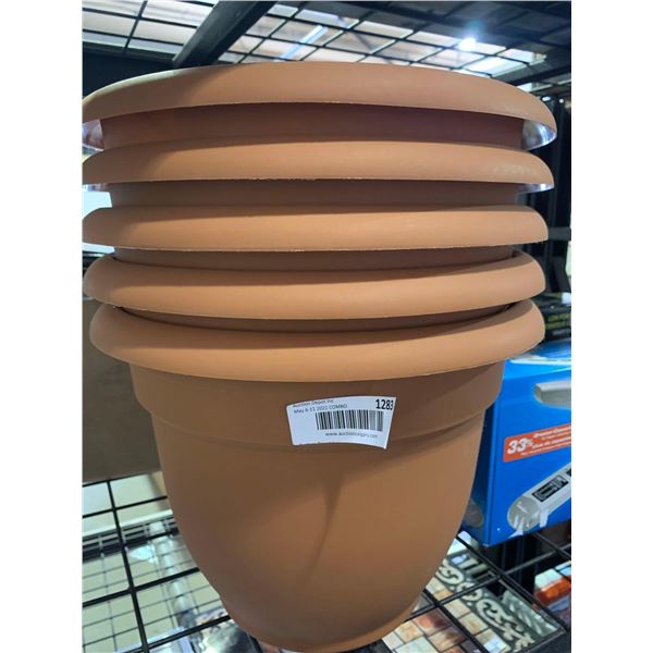 Lot of 5 Bolem Living  Plastic Terracotta  Planters