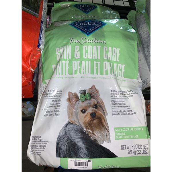 Blue Buffalo True Solutions Skin & Coat Dog Kibble 22 Lbs
