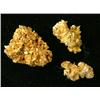Image 1 : THREE SMALL PIECES OF CRYSTALLINE GOLD