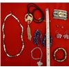Image 9 : Collection of Miscellaneous Jewelry