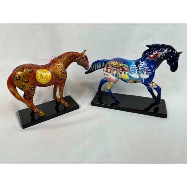 2 The Trail of Painted Ponies Figures