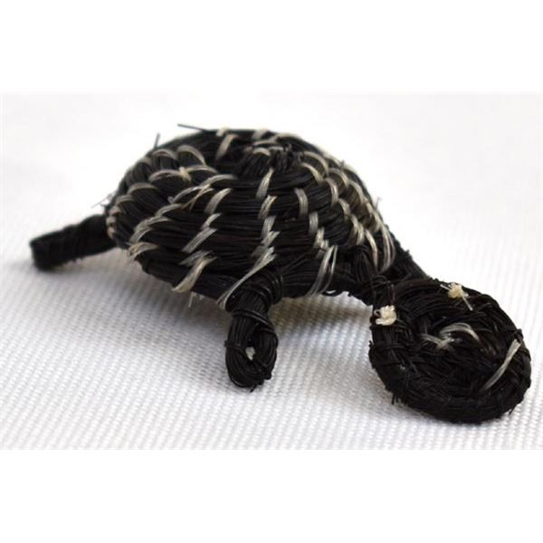 Tohono O'odham Miniature Horse Hair Turtle Basket