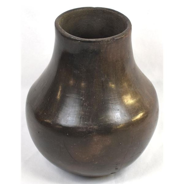 Historic Native American Pottery Vase