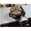 Image 2 : YIYEN Rotary table 6"