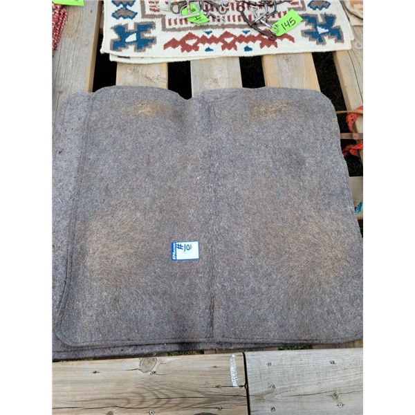 2 Diamond Wool Felt Liners