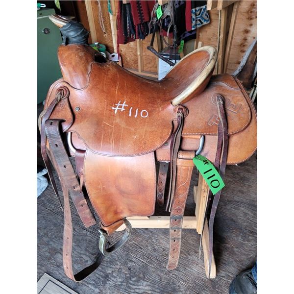 Roper Saddle (For Breakaway Roping, No Cinch)