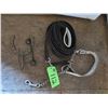 Image 1 : Horse Shoe Hanger, Lounge Line and Short Chain Lead