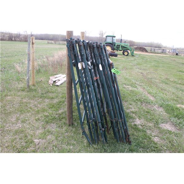 Approx. 13- Green Panels, 2- R Bent & 1- Shorter, Selling in a Pile