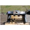 Image 2 : DSP - 5th Wheel Hitch c/w Rails