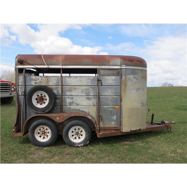 1990 Road King Bumper Pull Stock Trailer, 2 Axles, #2PKHR23224LWRK2627 (Some Rust)