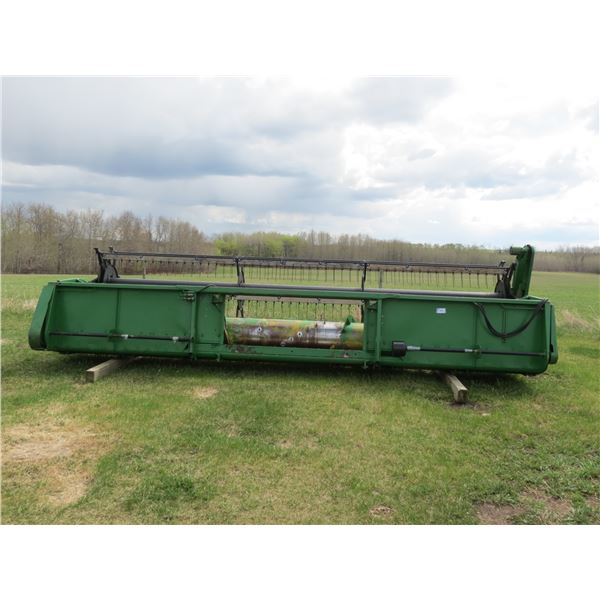 JD 220 Straight Cut Header, P.U. Reels, Crop Litters