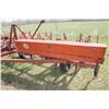 Image 5 : Morris Challenger Cultivator  27' c/w Gandy Box and 3 Bar Tines