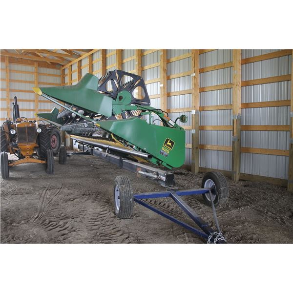 JD 625 Flex Header c/w Black and Blue Transport