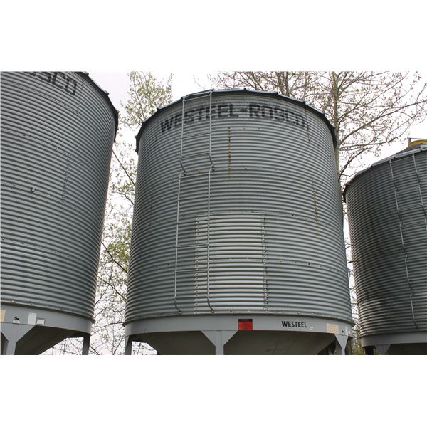5 Ring Westeel Hopper Bin c/w Double Skid (Removal by Aug 1st, You Must Make Arrangements with Ullo 