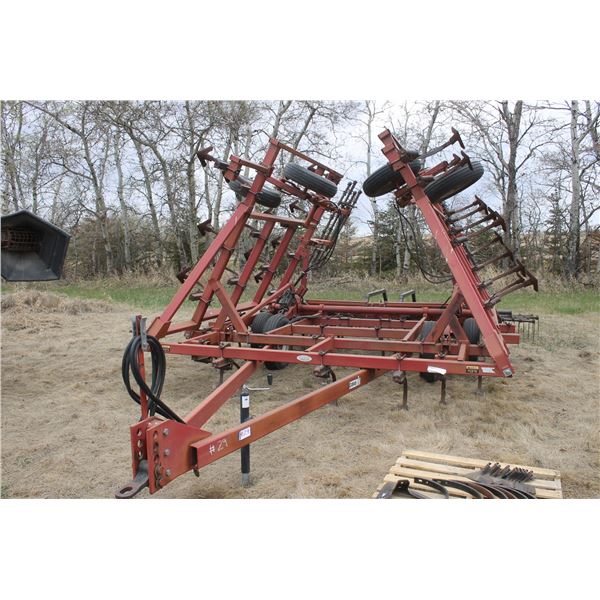Case IH 4600, Approx. 27' Cultivator c/w 4 Bar Tines, #0250000000522C