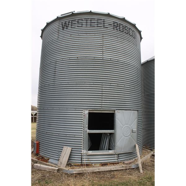 Westeel 6 Ring Bin, Steel Floor, Approx. 1900 Bu