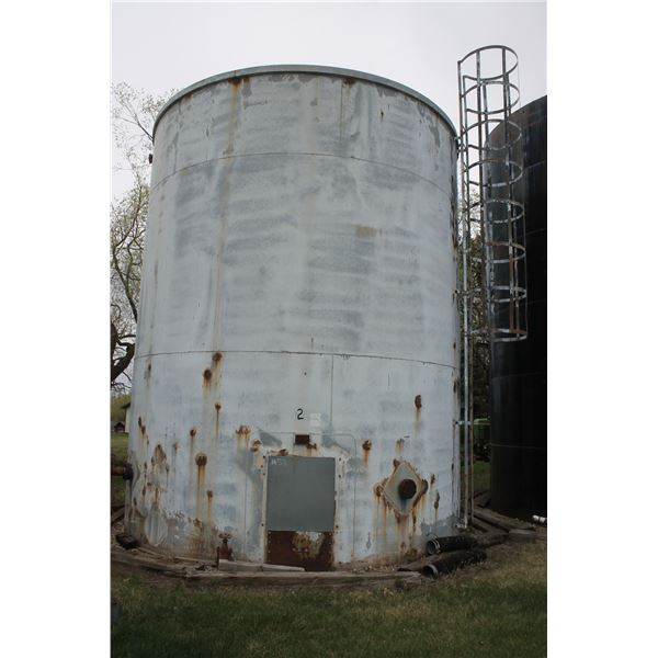 Tanker, Steel Floor, Approx. 3000 Bu, Ladder