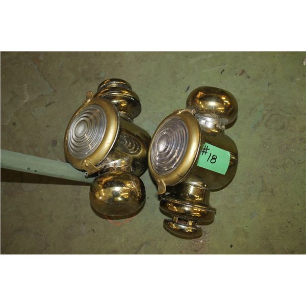 2 BRASS MODEL T LIGHTS
