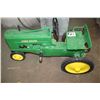 Image 1 : JOHN DEERE 60 PEDAL TRACTOR (APPROX. 1954/55)