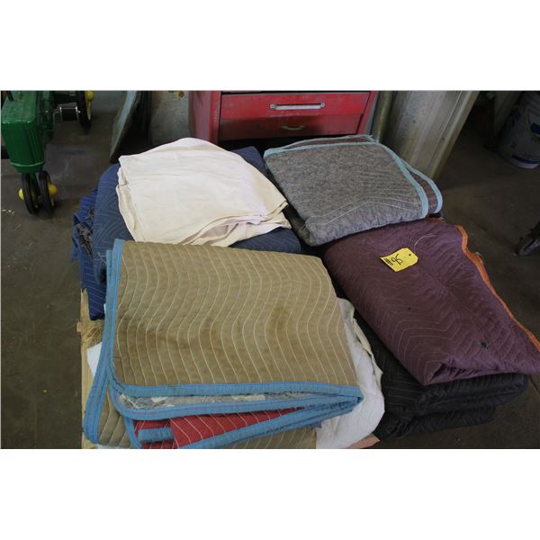 PACKING & MOVING BLANKETS