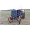 Image 2 : MINNEAPOLIS 17-30 TYPE B TRACTOR (RUNNING ORDER)
