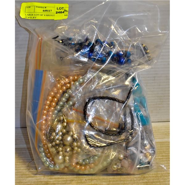 LARGE LOT OF VARIOUS COSTUME JEWELRY