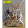 Image 1 : LARGE LOT OF VARIOUS COSTUME JEWELRY