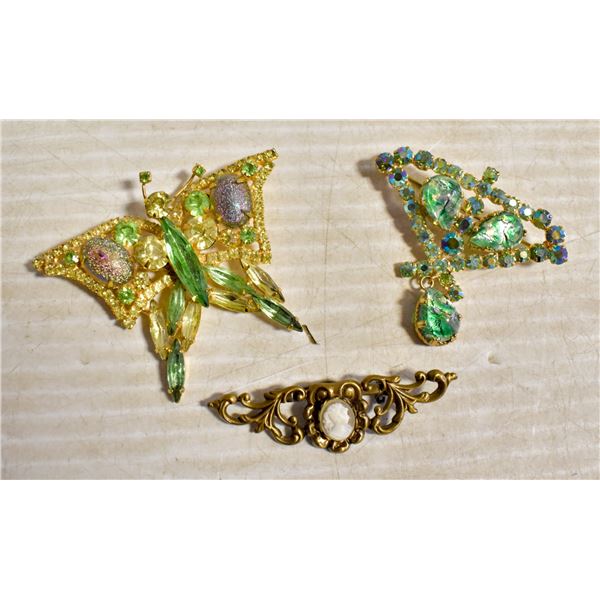 VINTAGE CAMEO & RHINESTONE BROOCHES