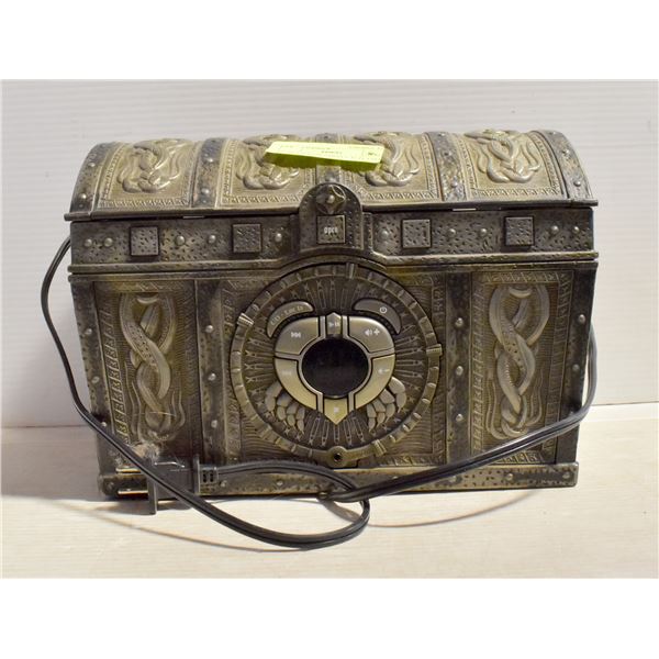 DISNEY PIRATE CHEST C.D. PLAYER ELECTRIC