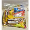 Image 1 : BAG OF ASSORTED BRAND NAME CANDY + CHOCOLATES
