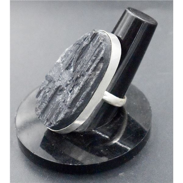 #35-NATURAL TOURMALINE RING (RAW)/ SIZE 7