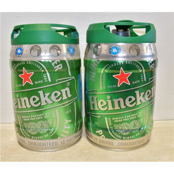 LOT OF 2 COLLECTABLE