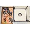 Image 1 : WWE WRESTLING RING WITH 11 VINTAGE ACTION FIGURES