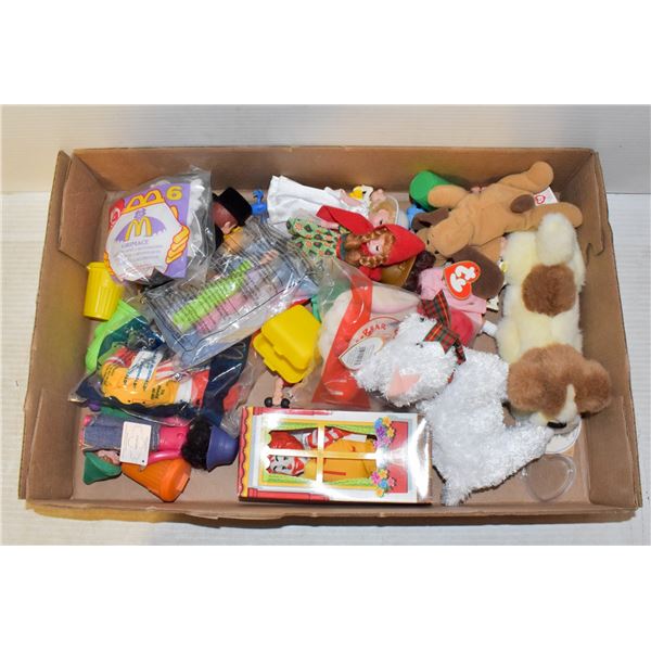 FLAT OF VARIOUS COLLECTOR TOYS