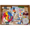 Image 1 : FLAT OF ARTS & CRAFT ITEMS