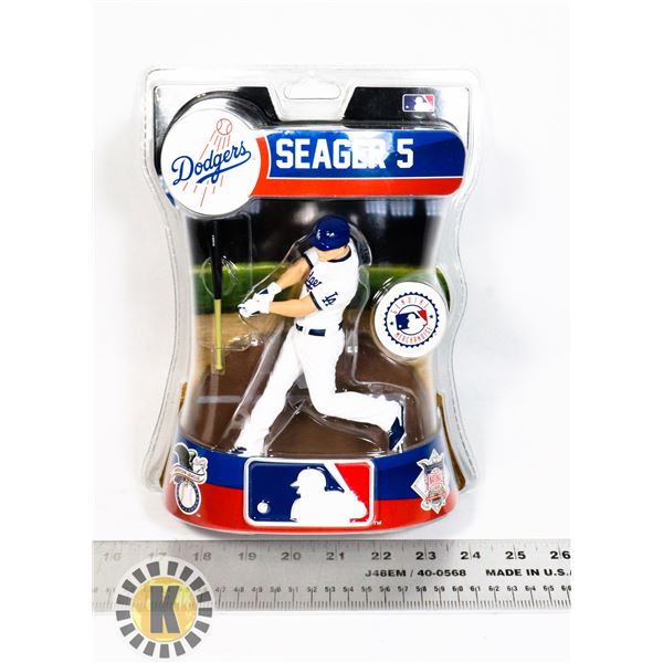 NEW SEGAR 5 DODGERS REPLICA PLAYER FIGURE