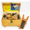 Image 2 : VINTAGE RONSON SHOE SHINE KIT WITH CONTENTS