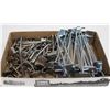 Image 1 : BOX OF DISPLAY HOOKS, 6 INCH STAINLESS AND 9 INCH
